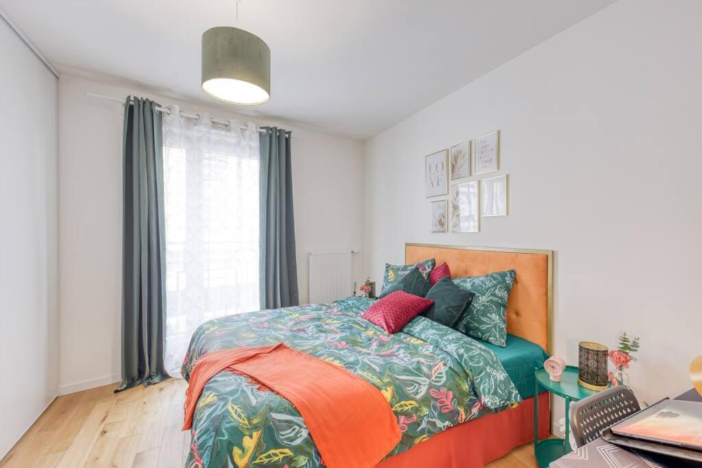 Easy Paris Visit Metro & Parking Apartment Saint-Ouen  Exterior photo